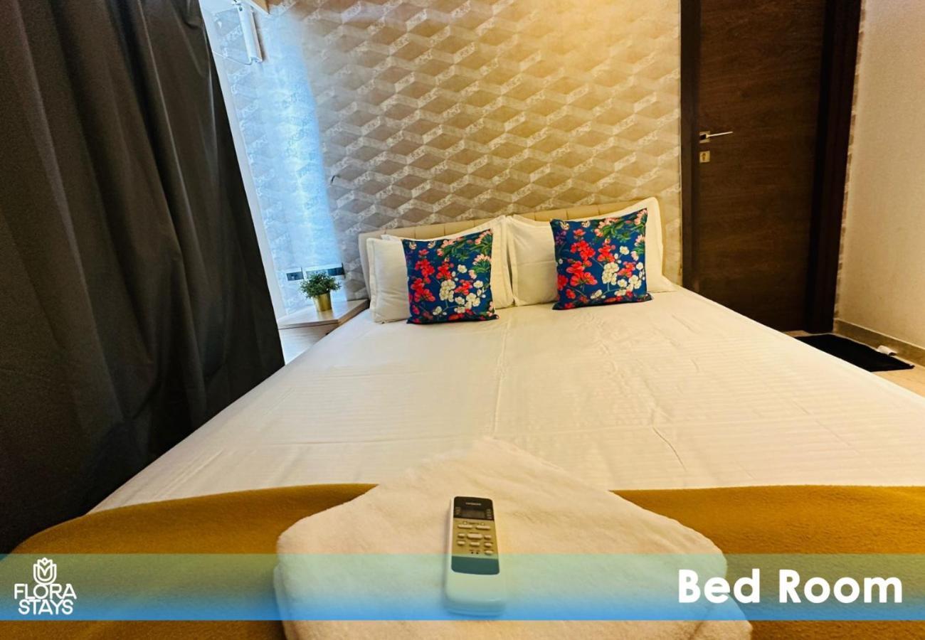 Apartment 2bhk Service In Bkc By Florastays *